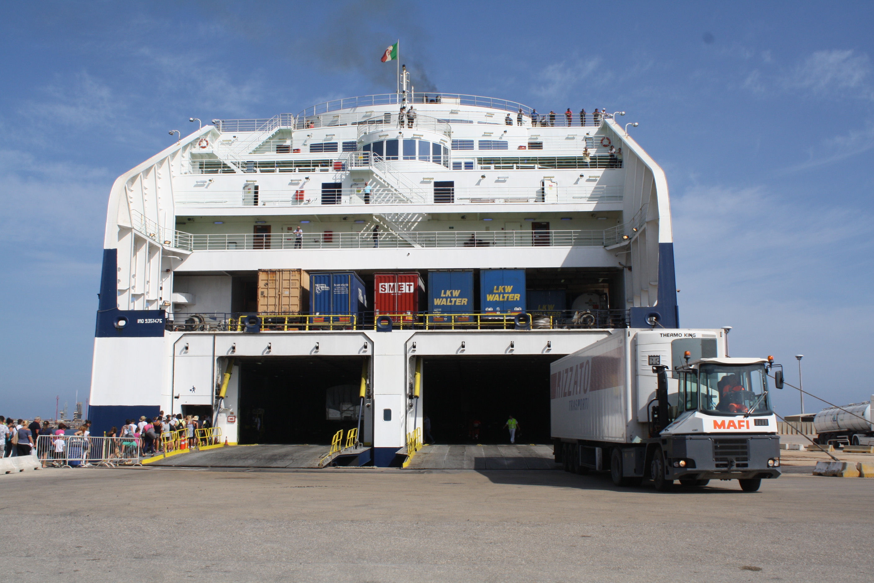 AEM Gijon-Nantes será operada com um navio a GNL