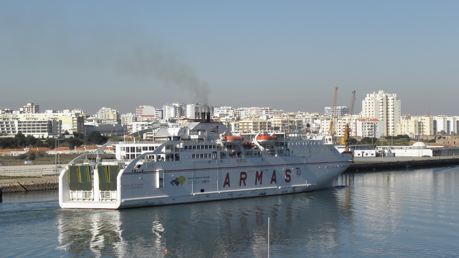 Ferry Madeira-Continente - Naviera Armas - Portimão